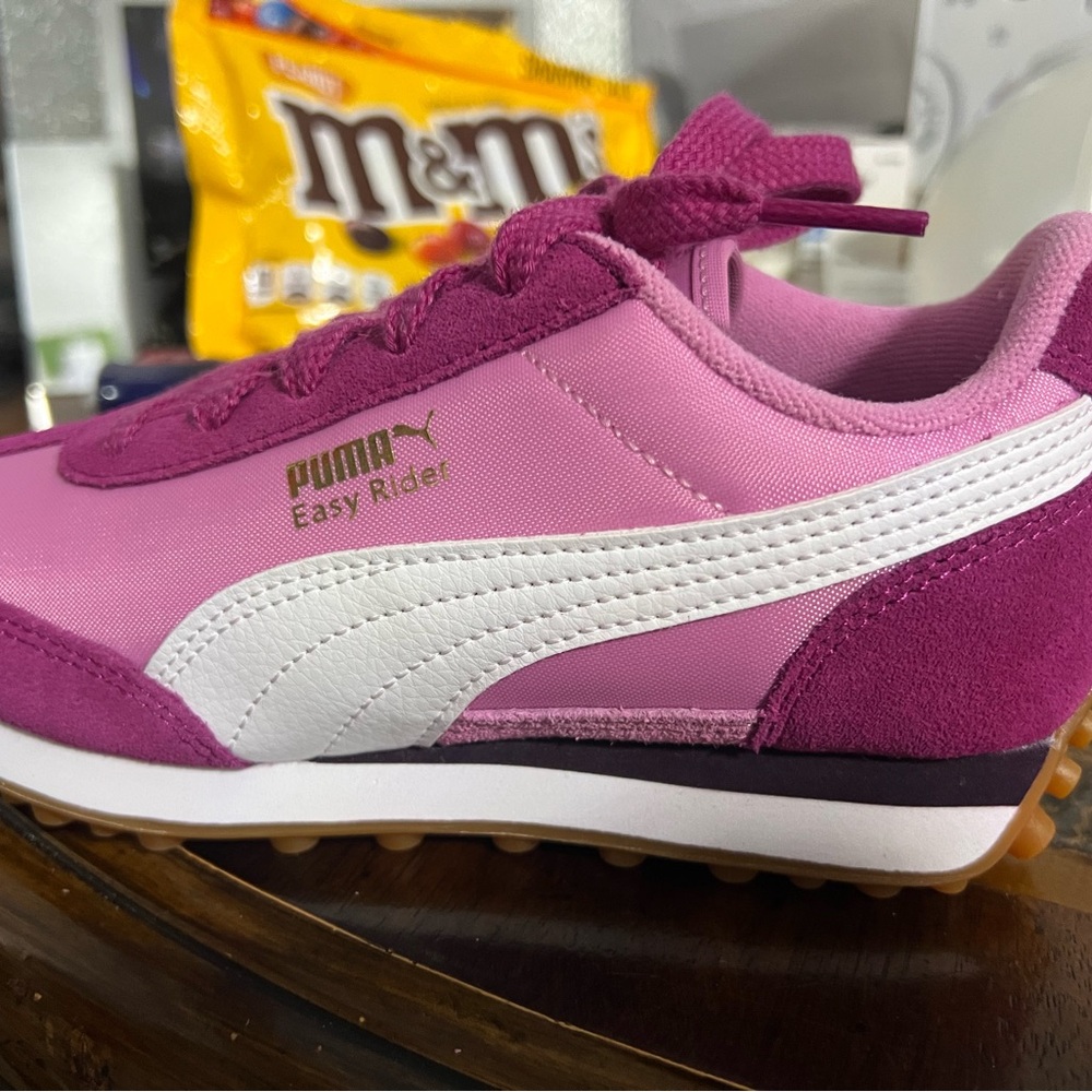Puma girl shoes